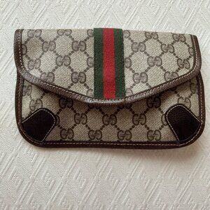 Gucci clutch wallet cosmetic bag vintage accessory collection made in Italy